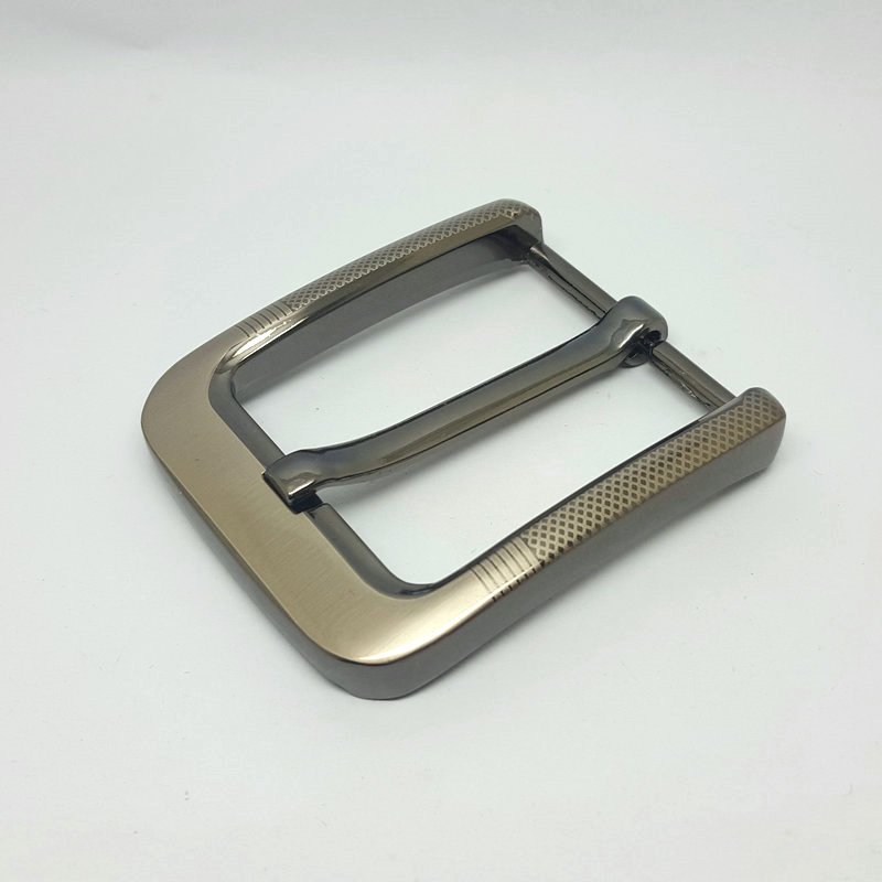 Wholesale Custom 25/35/40mm metal zinc alloy cowboy Custom Logo Simple Clip Reversible Pin Buckles Hardware for Leather Belt