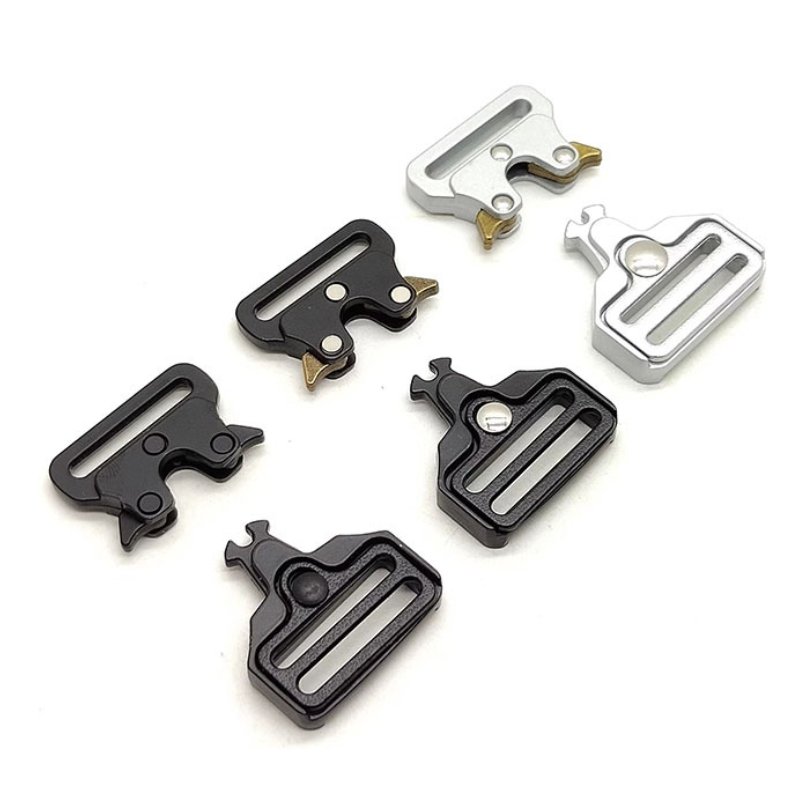 Customized logo 33mm zinc alloy belt buckle quick release buckle