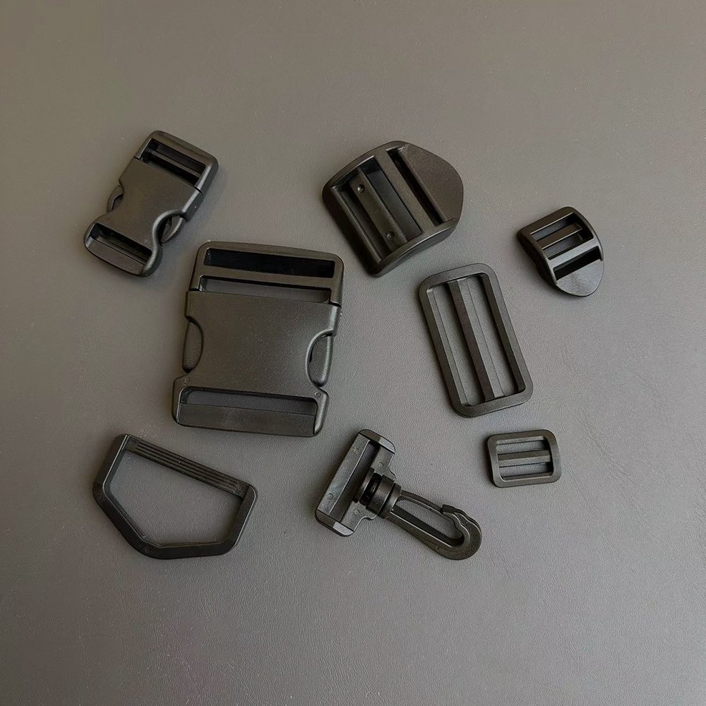 wholesale Side Release Buckles Clips Adjustable Plastic Buckle For Belt Strap Webbing Backpack