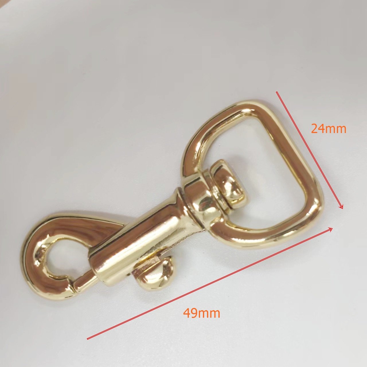 Wholesale Zinc Alloy Dog Hook Handbag Accessories Rotating Clasp For Webbing Strap Keychain Buckle Bag Snap Hook