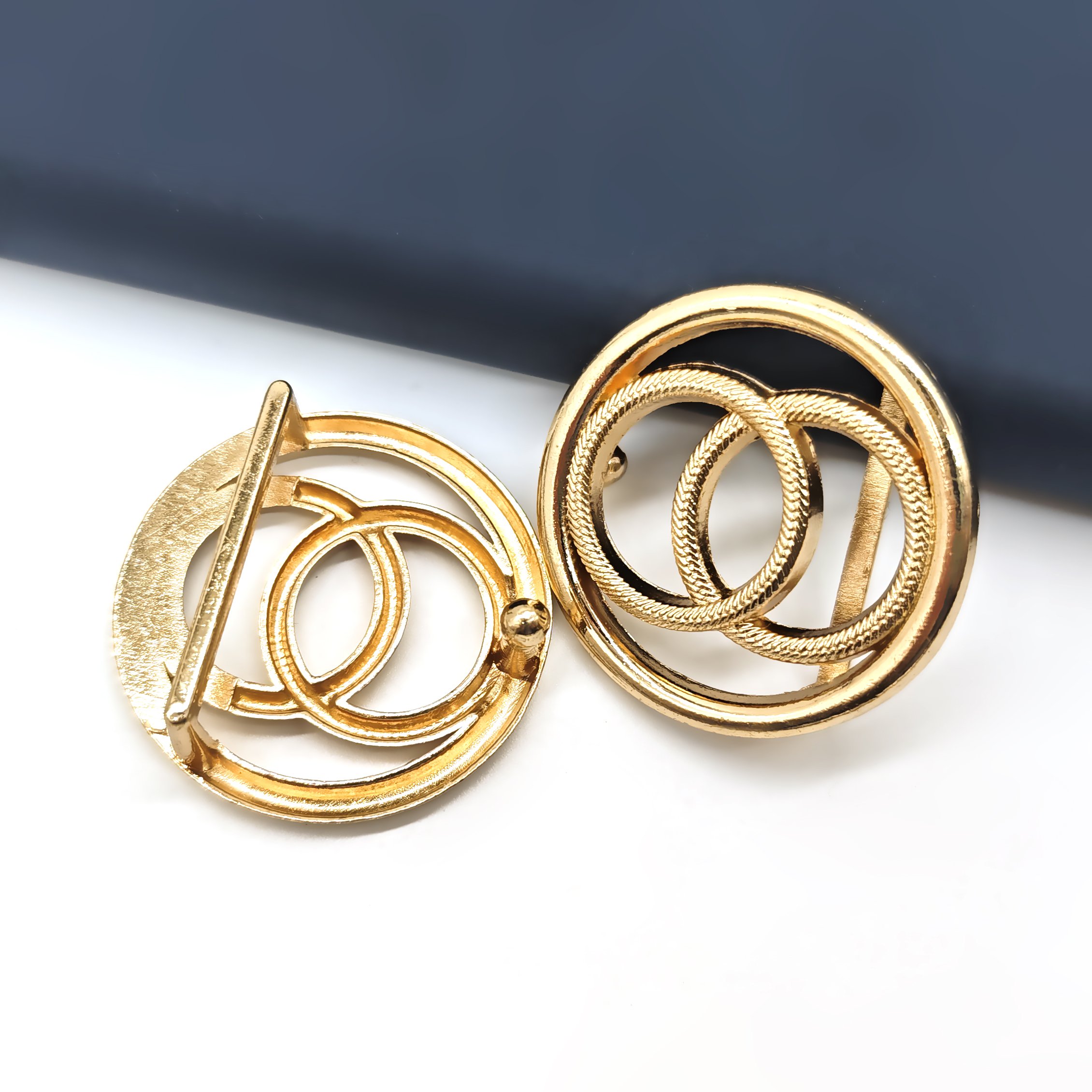 Wholesale New Design Decorative Double Cross Ring Plastic Belt Buckle Adjustable Multifunctional Golden Bag Buckle For Ladies