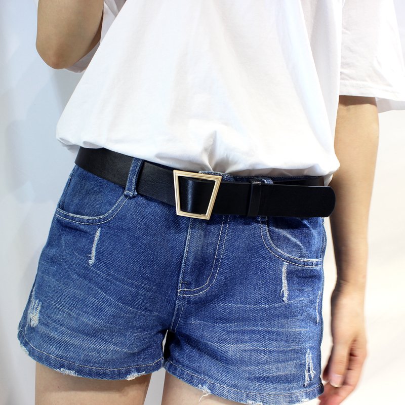 Women PU Leather Wide Belt With Trapezoidal Buckle Student Retro Belt Women's Belts For Jeans Pants