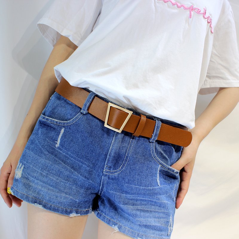 Women PU Leather Wide Belt With Trapezoidal Buckle Student Retro Belt Women's Belts For Jeans Pants