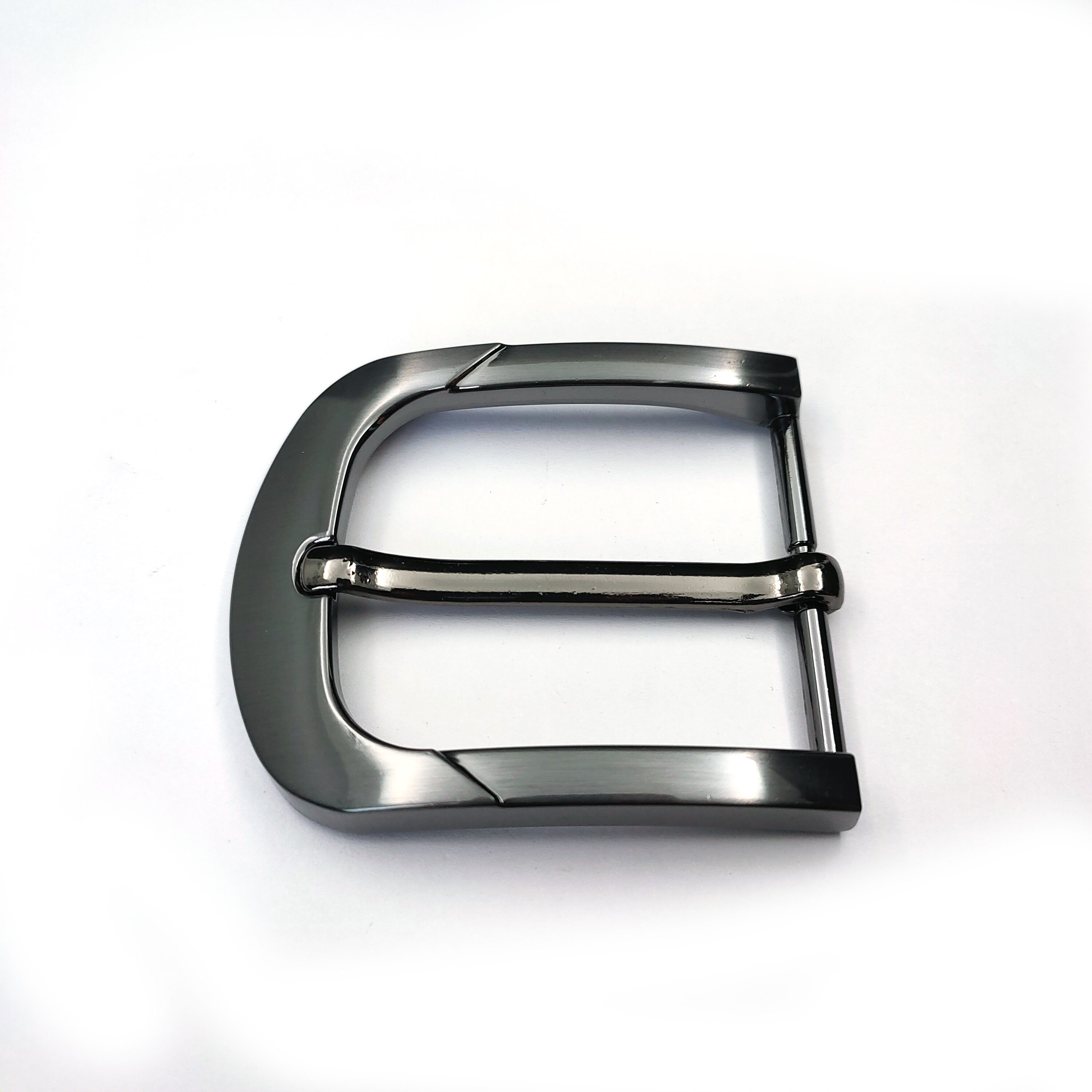 High quality Pin belt buckle customization zinc alloy clip belt buckle hardware adjustable man leather belts with pin buckle
