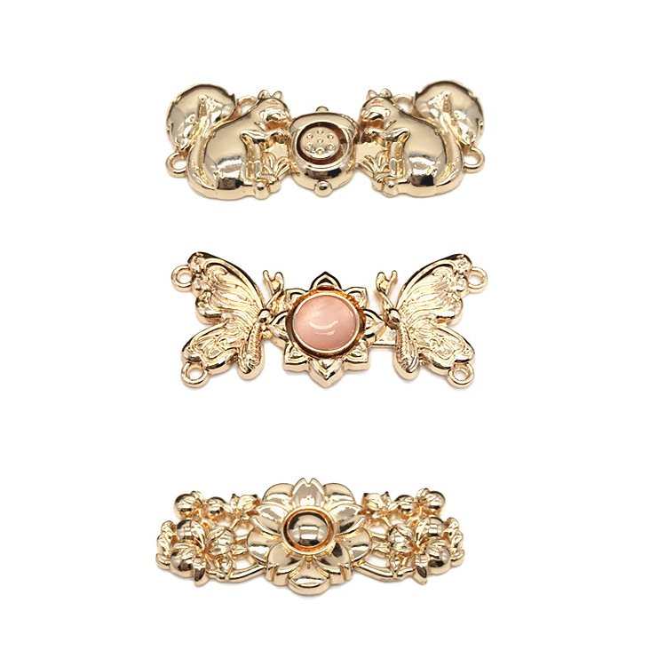 Wholesale Metal Vintage cloud pattern alloy Han custom cheongsam hook a pair of buckles cloak buttons