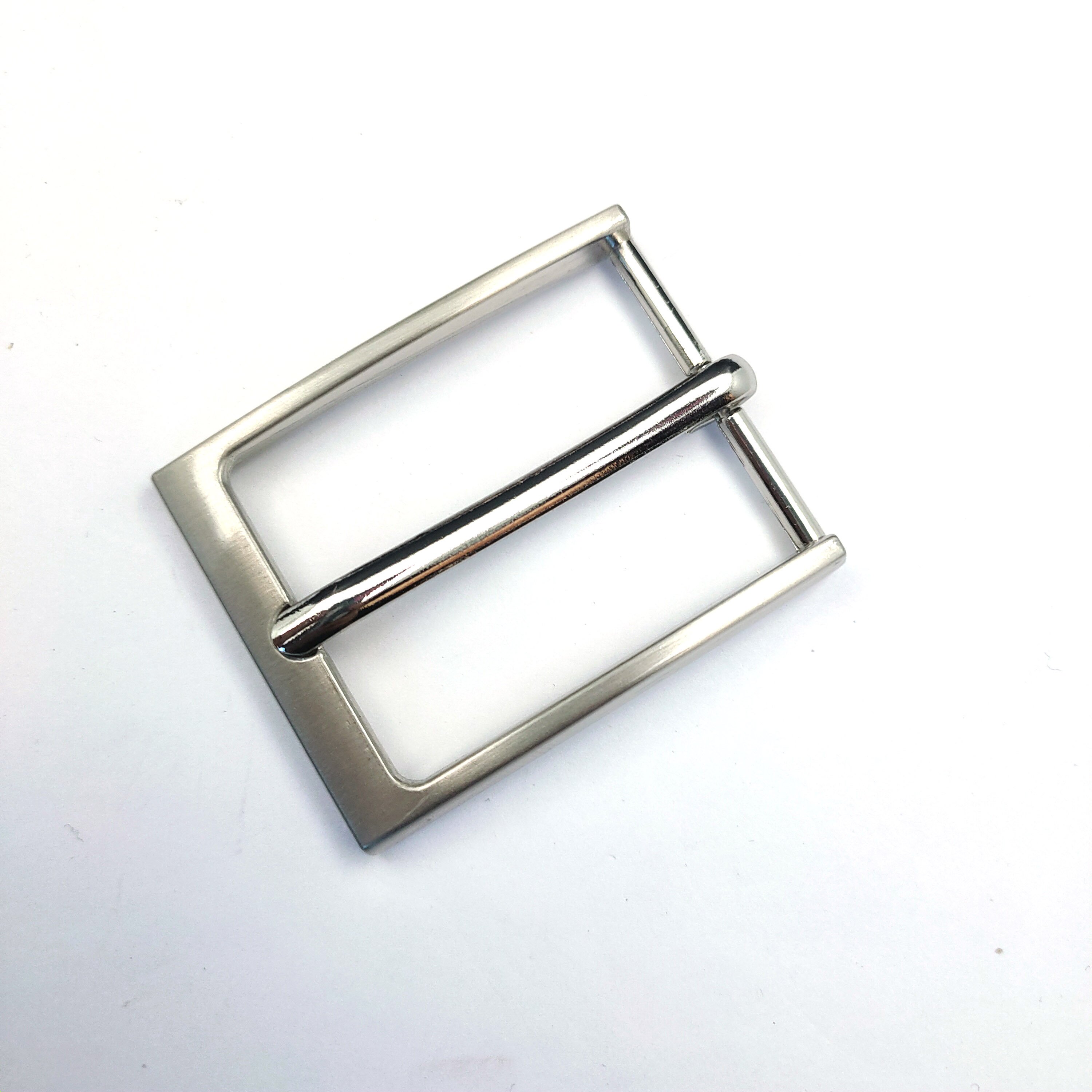 40mm New Style Hanging Plating Classic Stock Belt Buckle Bulk Belts Metal Zinc Alloy Single Prong Simple Pin Leather Buckle