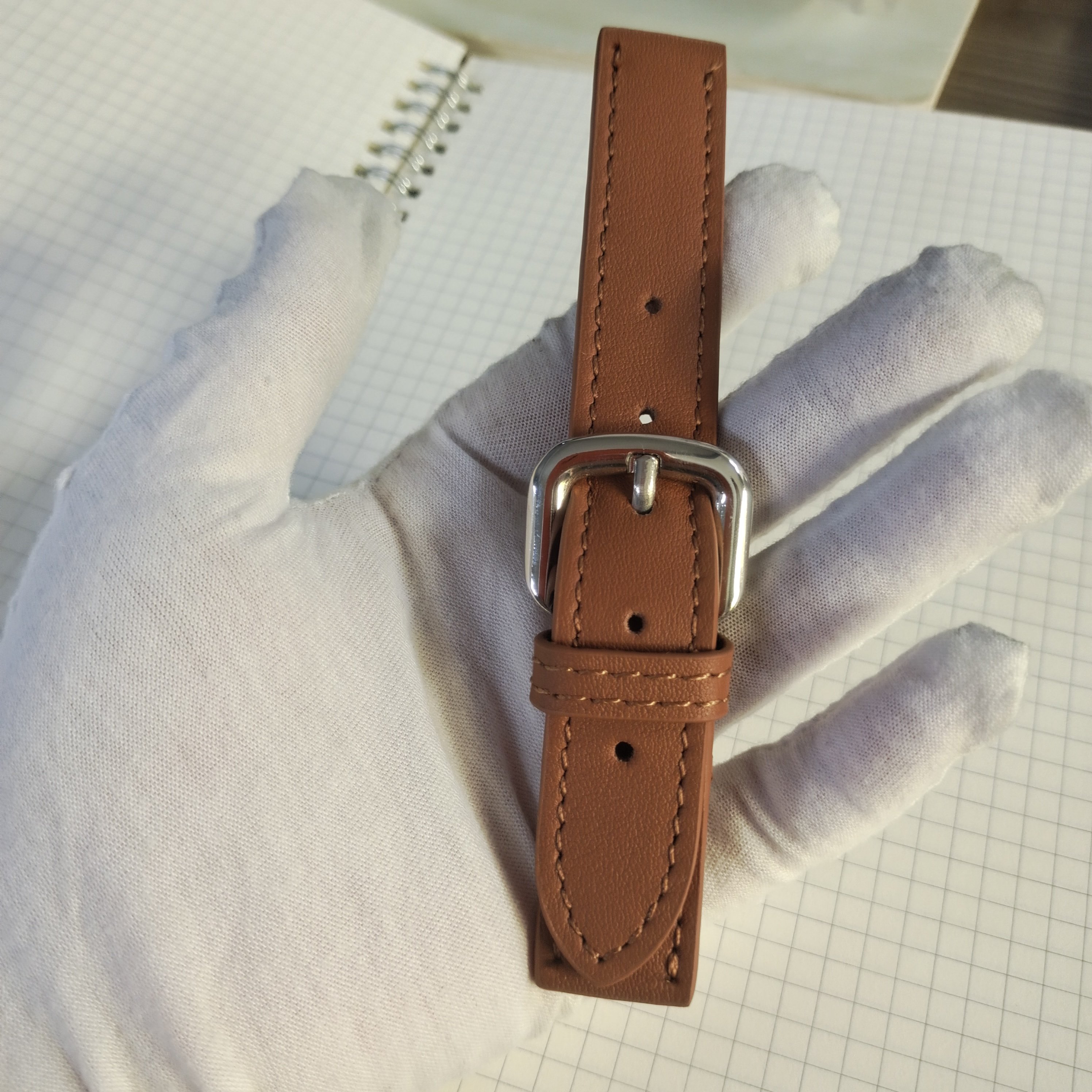 DWDP-LS02 Quality Leather Strap with buckle fasteners for baseball 5-Panel caps hats