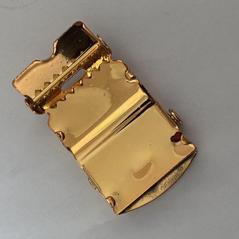 High Quality Metal Belt Buckles In Brass Color From China Factory