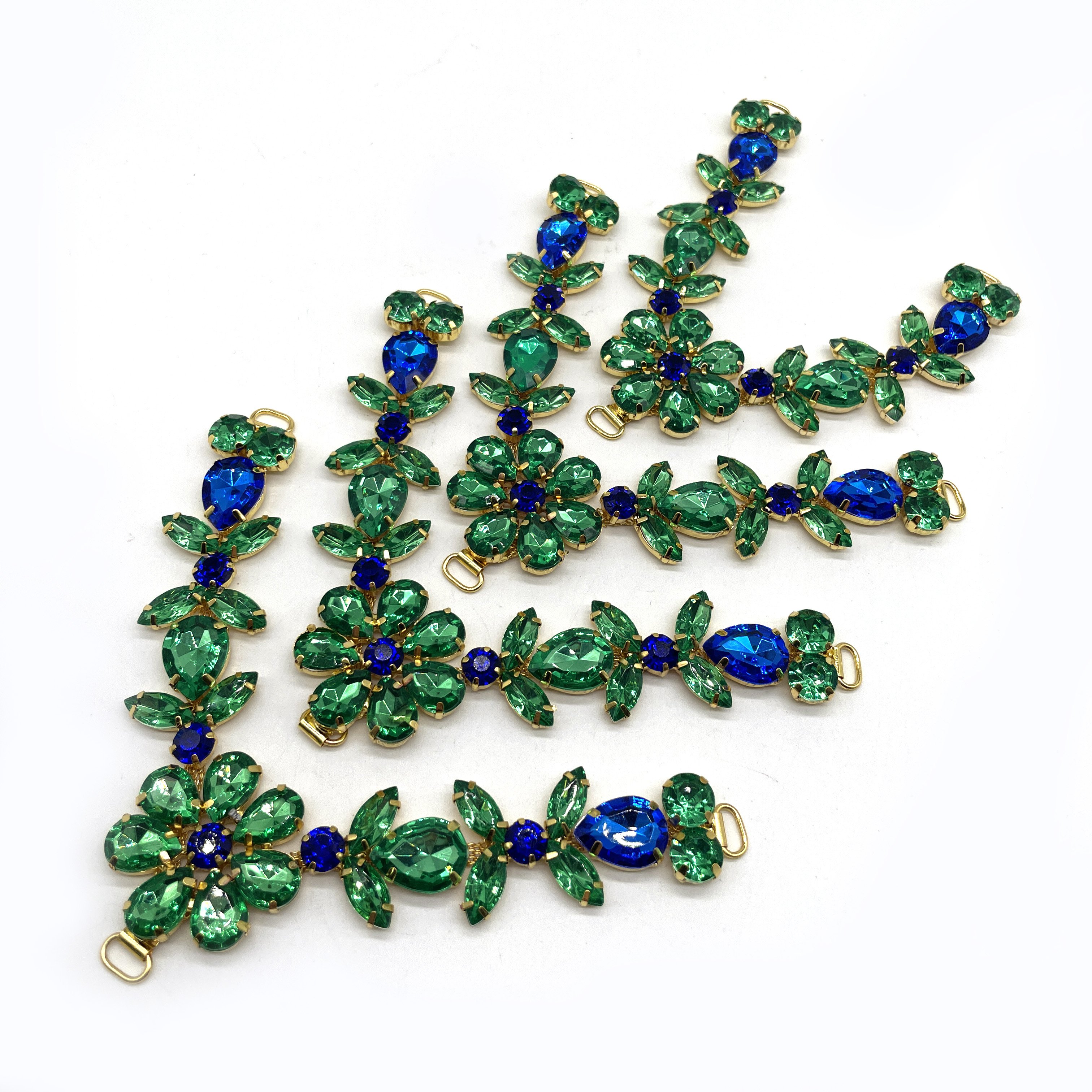 Women's Shoes with Decorative Buckle Factory Wholesale Various Sandals Jewelry & Accessories Shoe Upper Drill & Welding Chain