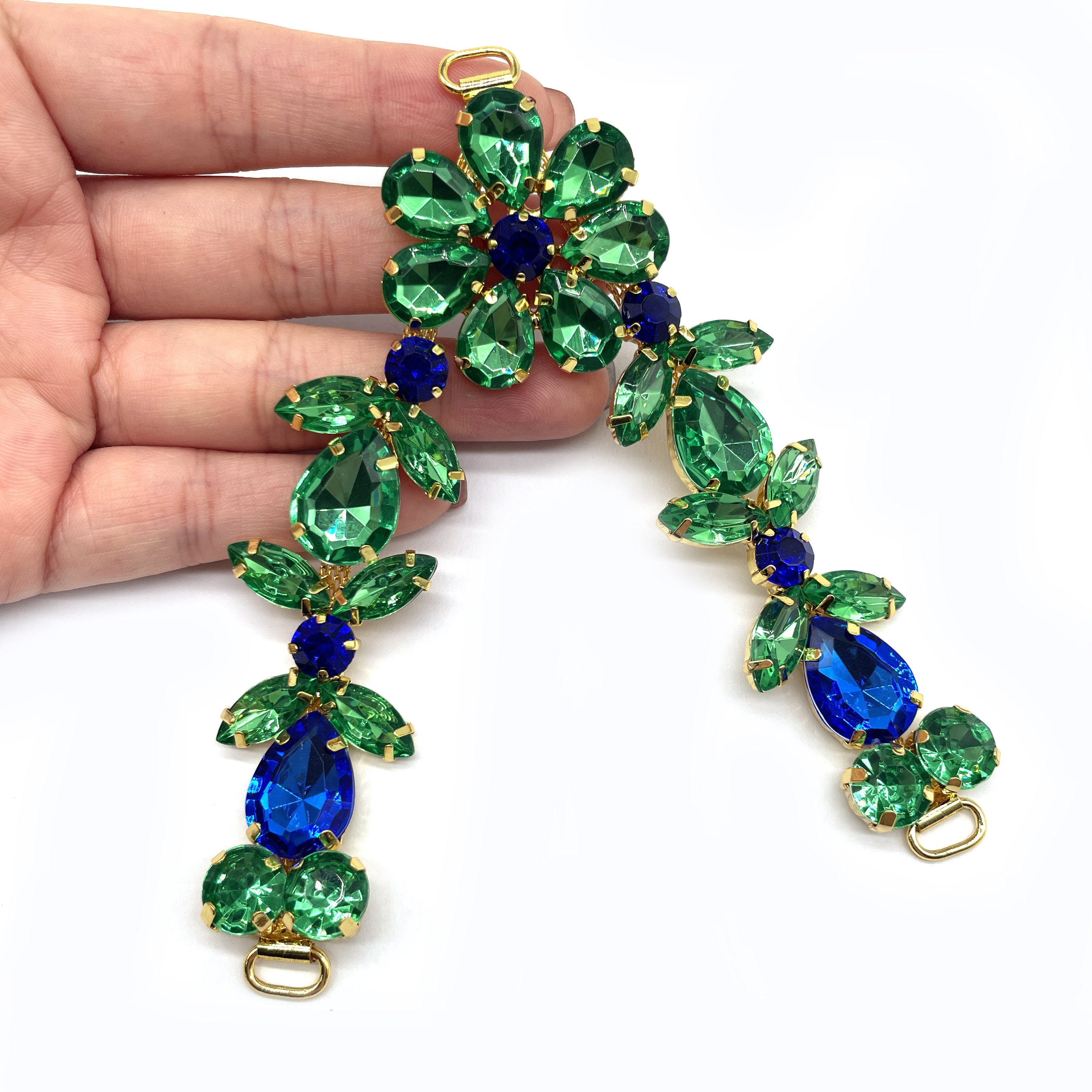 Women's Shoes with Decorative Buckle Factory Wholesale Various Sandals Jewelry & Accessories Shoe Upper Drill & Welding Chain