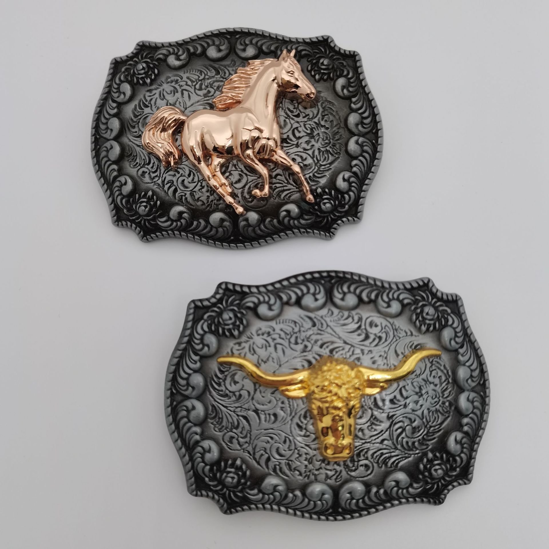 Custom Retro Casual Belt Buckle Smooth Western Cowboy Cow and Horse Head Made of Zinc Alloy with Plating Technique