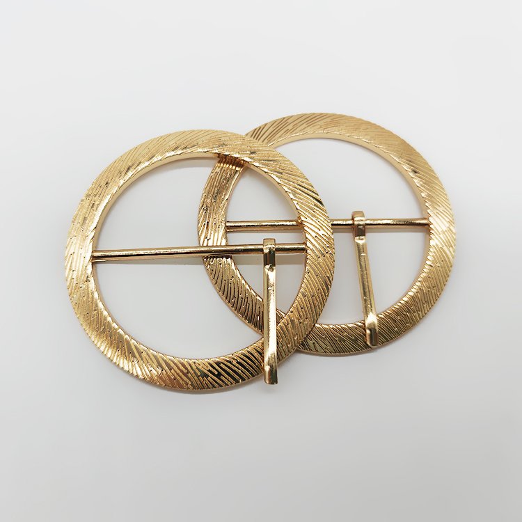 Hot Selling 50mm Metal Round Ring Silver Roller Pin Belt Buckles Newest Carving Zinc Alloy Luxury Gold Buckle For Belt