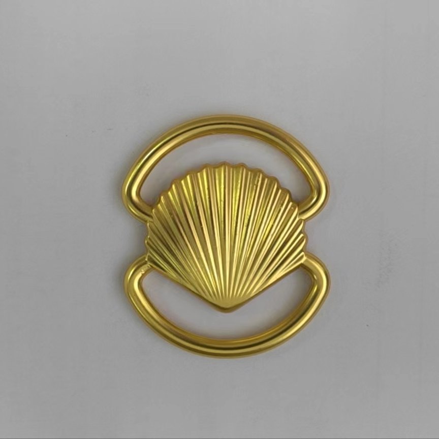 Shell shaped zinc alloy buckle
