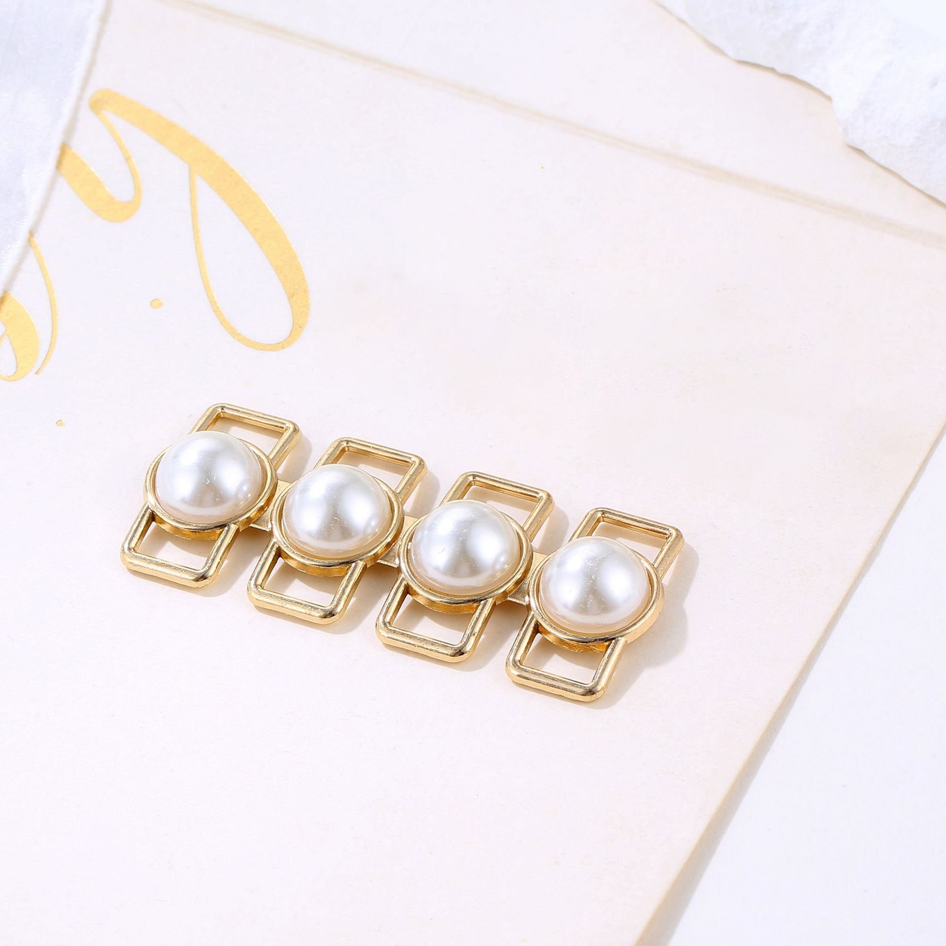 JFS013 High-class Price Vintage Pearl Metal Bra Buckles Underwear Accessories For Couture And Swimwear