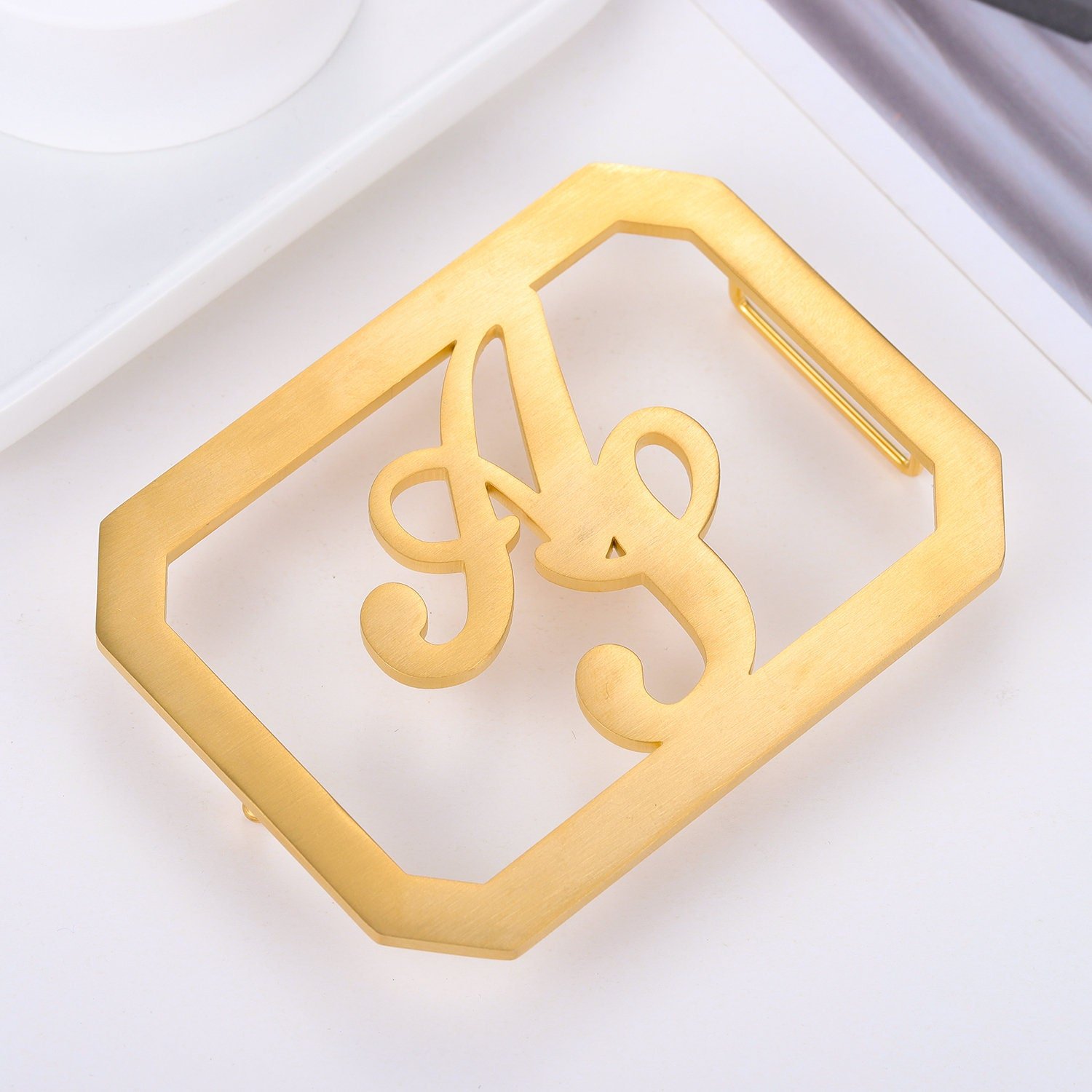 Fashion Custom Initial Metal Belt Buckle Western Cowboy Style Ancient Initial Letter Shape Belt Buckle