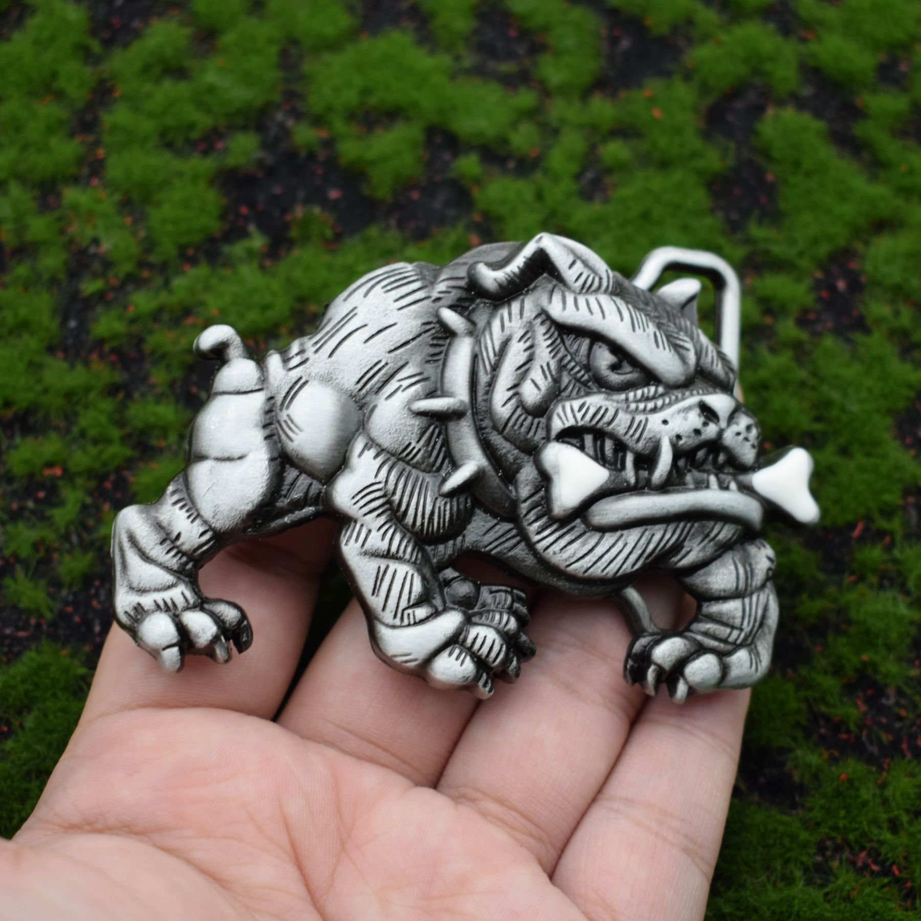 High Quality Vintage Vivid Dog 3D Belt Buckles Simple Animal Metal Belt Buckles for Men Birthday Gift