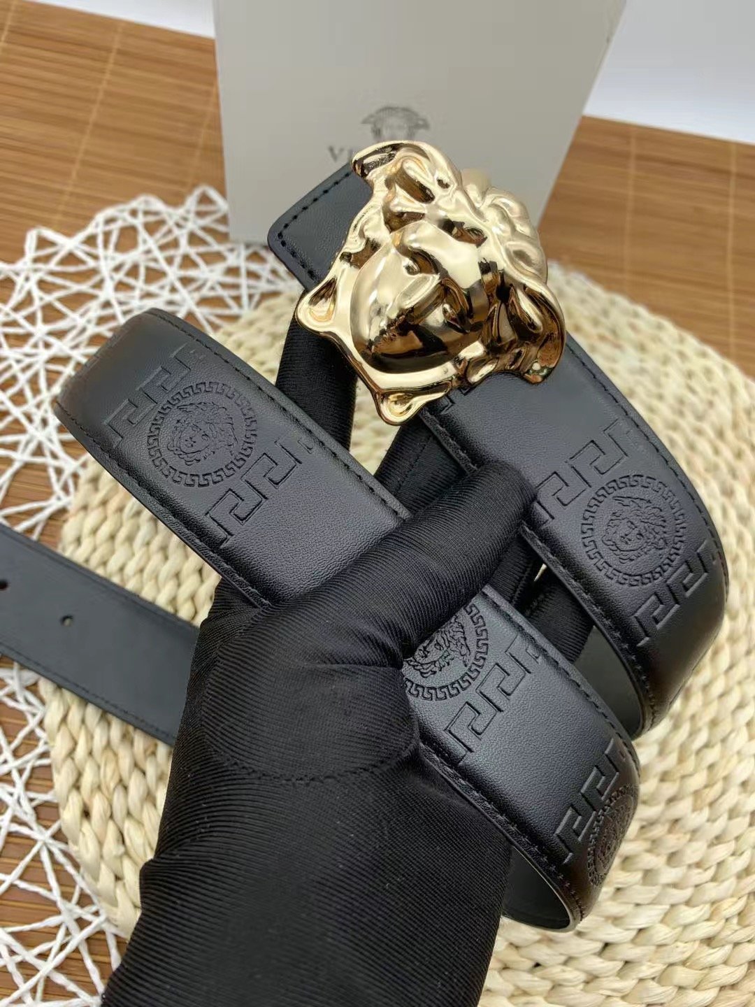 Men Leather Belt Fashion Trendy Rhinestone Buckle Luxury Famous Brand Designer Wholesale Discount (NO box)