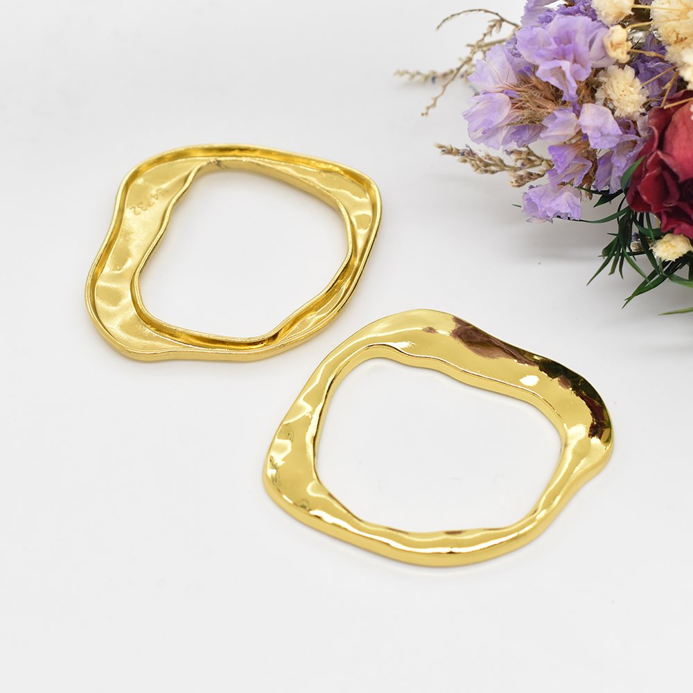 Fashion Custom logo zinc alloy bikini connector irregular ring slider for swimwear accessories/Luxury Swimsuit/Bra Buckle