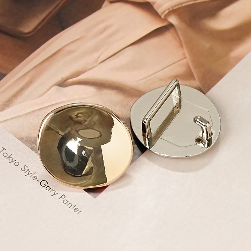 Vintage metal buttons Irregular mirror waist buckle Belt buckle coat Large trench coat decorated with high-grade metal buttons
