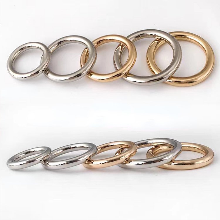 Wholesale cheap high quality Various Size High-grade customized zinc alloy smooth quick release metal triangle buckle