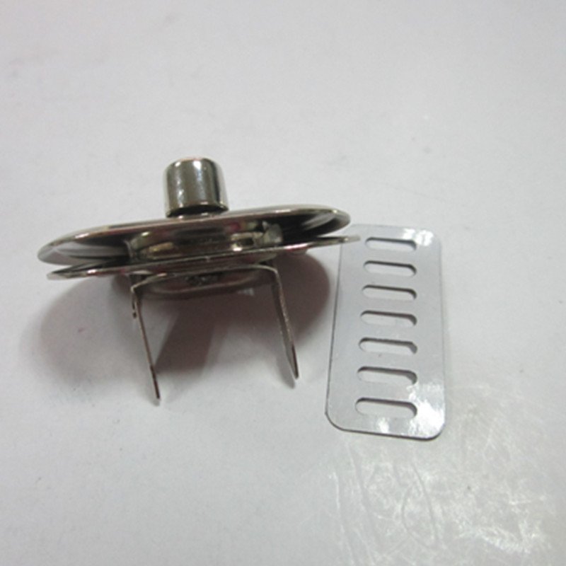 High Quality Wholesale 37*21*31*13mm Wallet Lock Flip Lock Buckle Metal Twist Lock