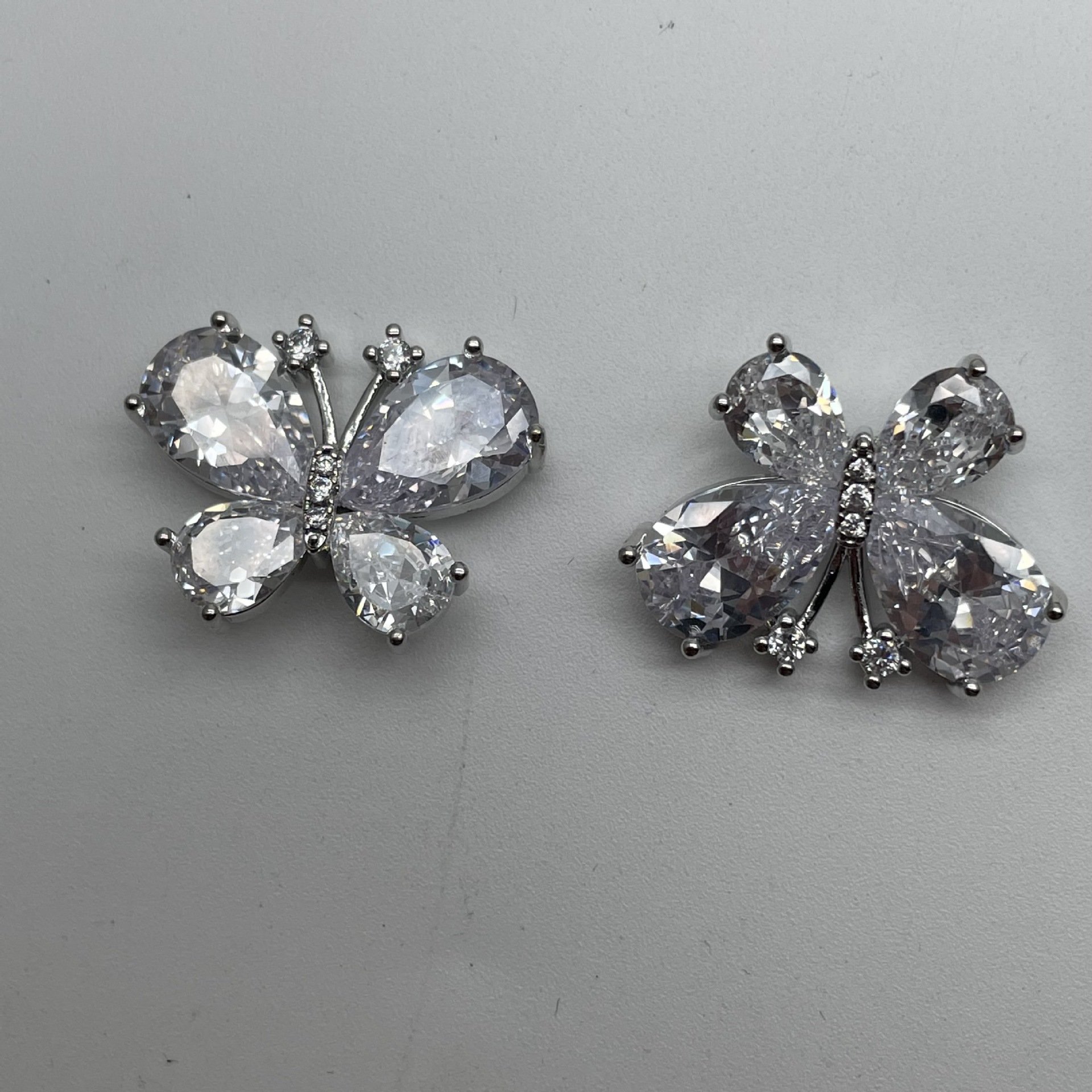 Fancy Crystal Rhinestone Buckle Metal Shank Button Shape Butterfly Zircon Buttons Diy Decor Clothes For Women Coat