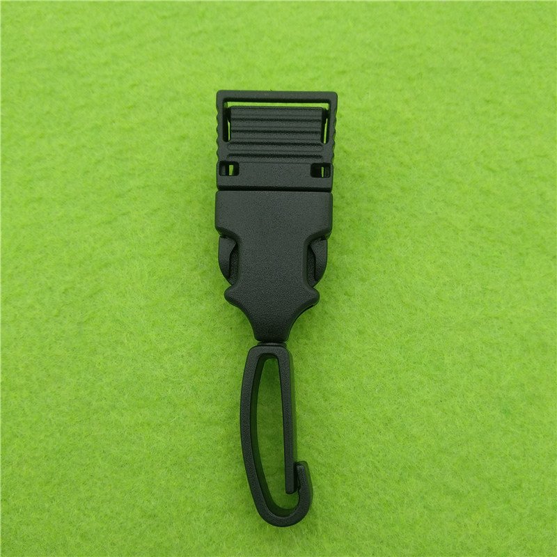 Plastic snap hook swivel buckle hook for lanyards