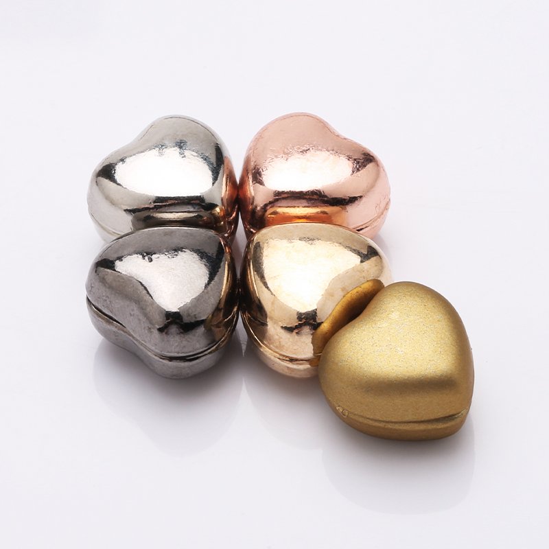 Heart shaped strong magnetic hijab buckle shawl scarf colored magnetic brooch