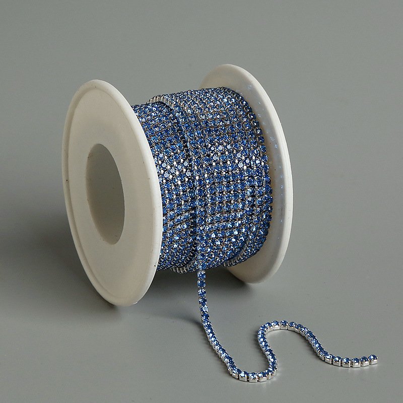 New Fashion Glass Crystal Rhinestones Chain Sew on Trimming Close Cup Rhinestone Chains Roll For Belt DIY Shoe Decoration