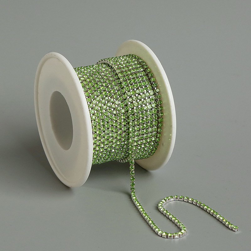 New Fashion Glass Crystal Rhinestones Chain Sew on Trimming Close Cup Rhinestone Chains Roll For Belt DIY Shoe Decoration
