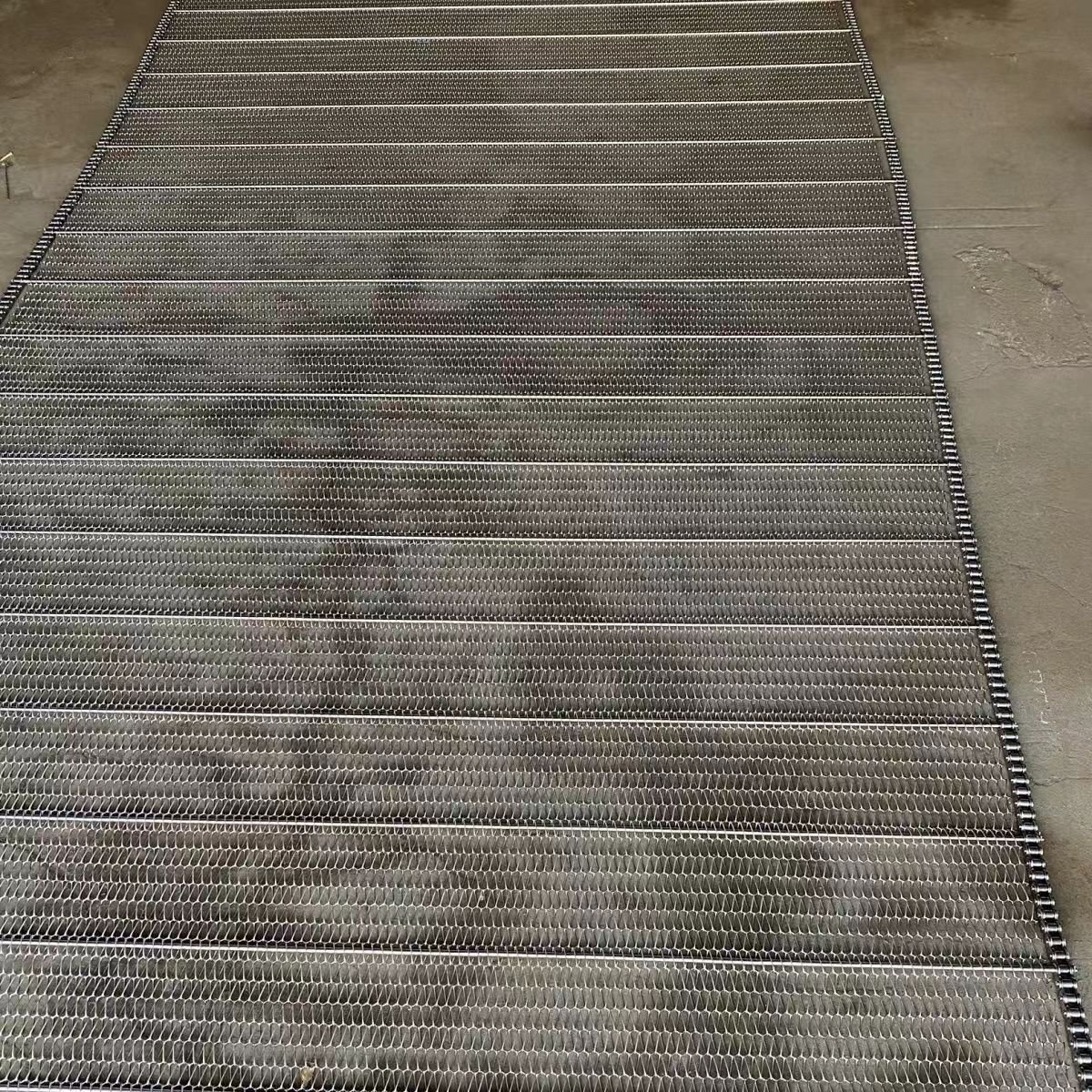 High-Temperature Resistant Stainless Steel Mesh Belt Dryer Metal Conveyor Chain Assembly Line Belt Material Handling Equipment