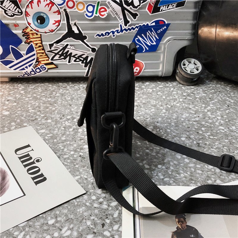Popular Newest Mobile Phone Bag Korean Casual Chest Bag Women Men Hip Hop Girl's Mini Messenger Bag