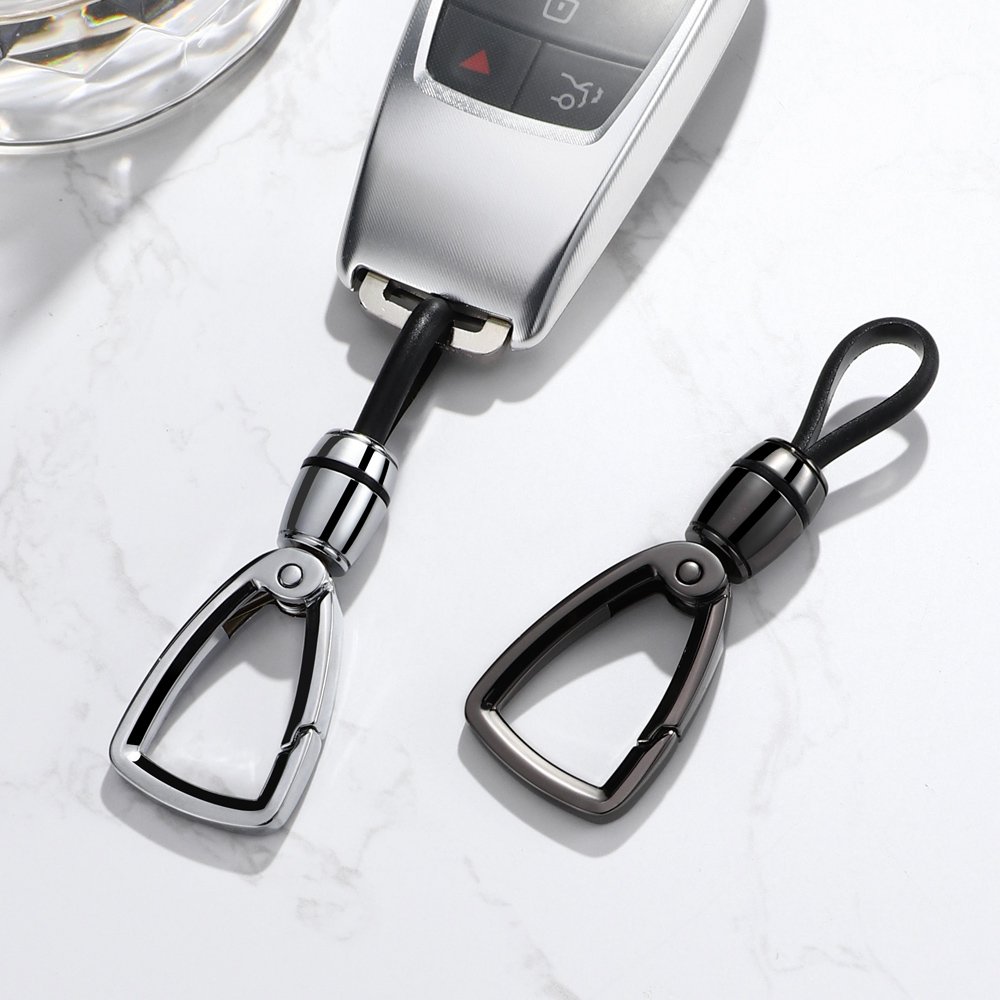 In stock high-end zinc alloy keychains can be customized personalized creative car keychains can be hung with belts.
