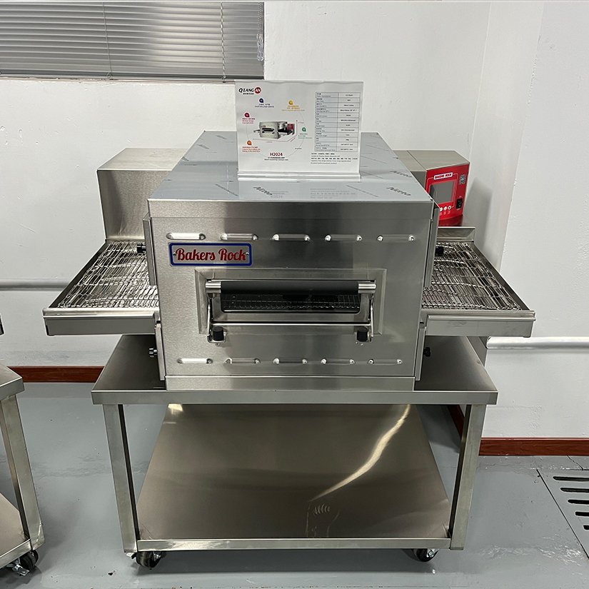 Commercial use trade electric conveyor belt pizza baking oven equipements for restaurants use
