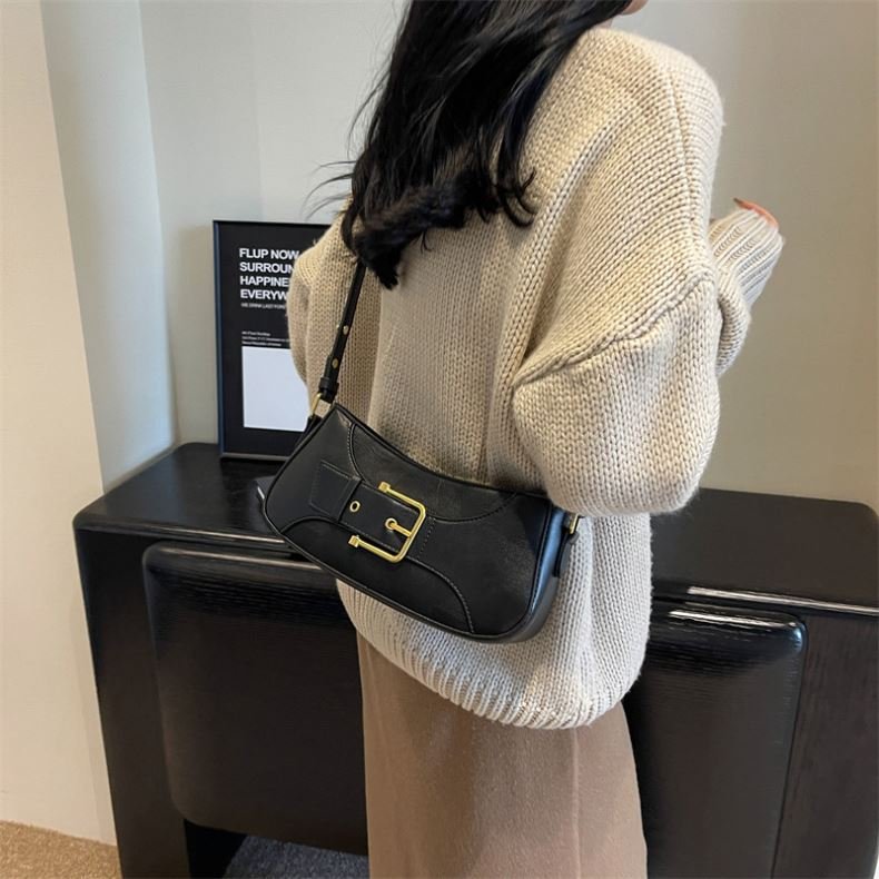 Lock Design Button Trendy Underarm Bag Tassel Ladies Belt Letter For Women 2024 Chains Purse Zipper Shoulder Handbag Fashion