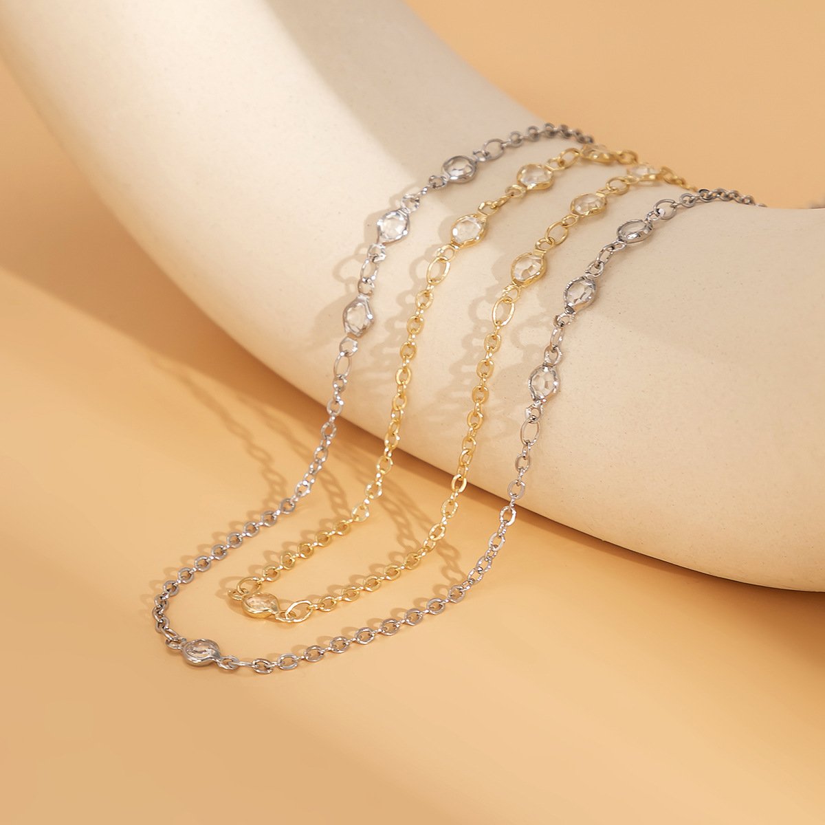Geometric Versatility Ladies Waist Chain Sweet and Cool Hip Hop Waist Chain Women Sexy Diamond Body Chain Belt