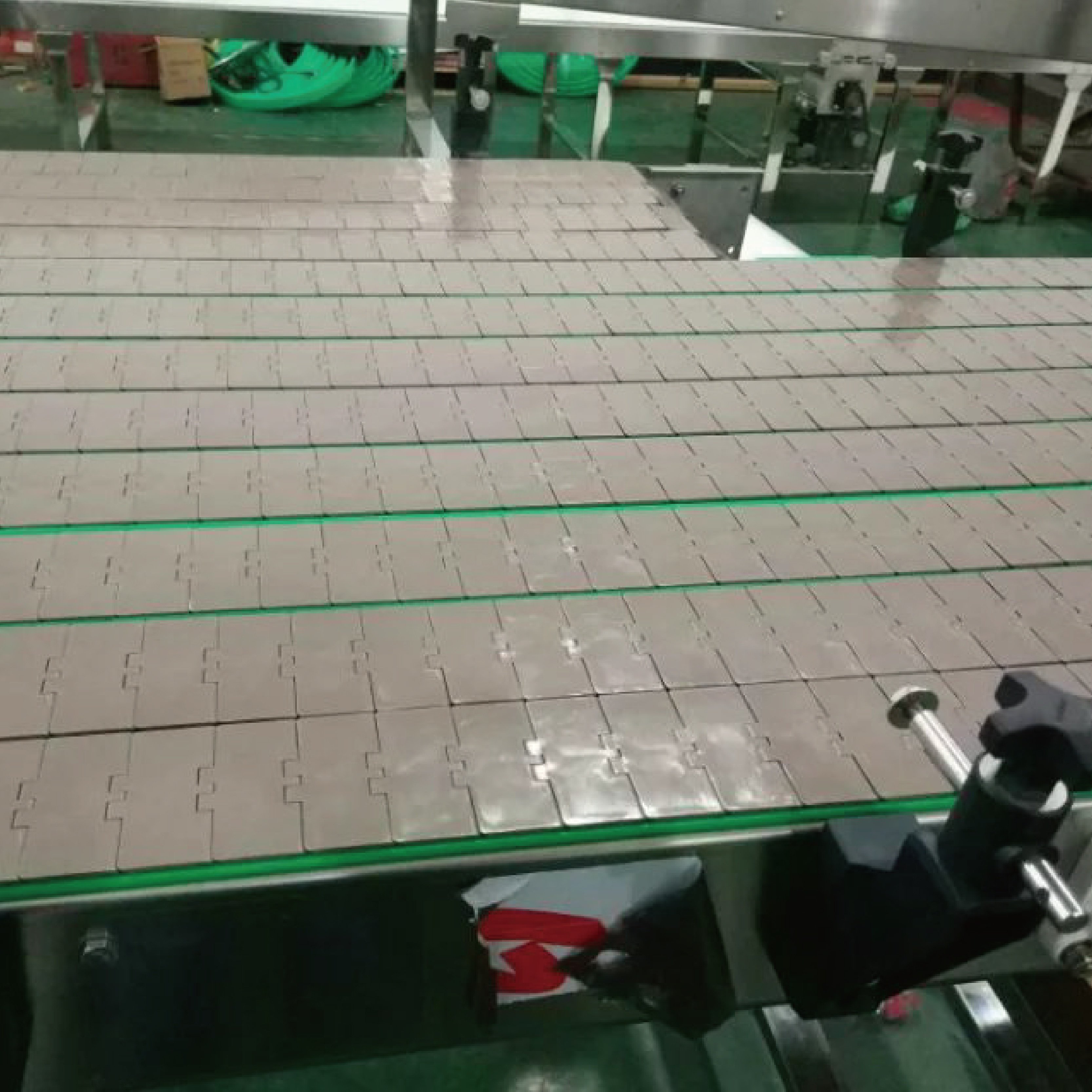 Low Price High Quality 820-K450 820-K600 Plastic Straight Flat Top Chain
