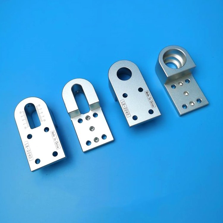 Industrial belt conveyor parts assembly line, head and tail roller adjustment tensioning seat and standard aluminum fixed seat