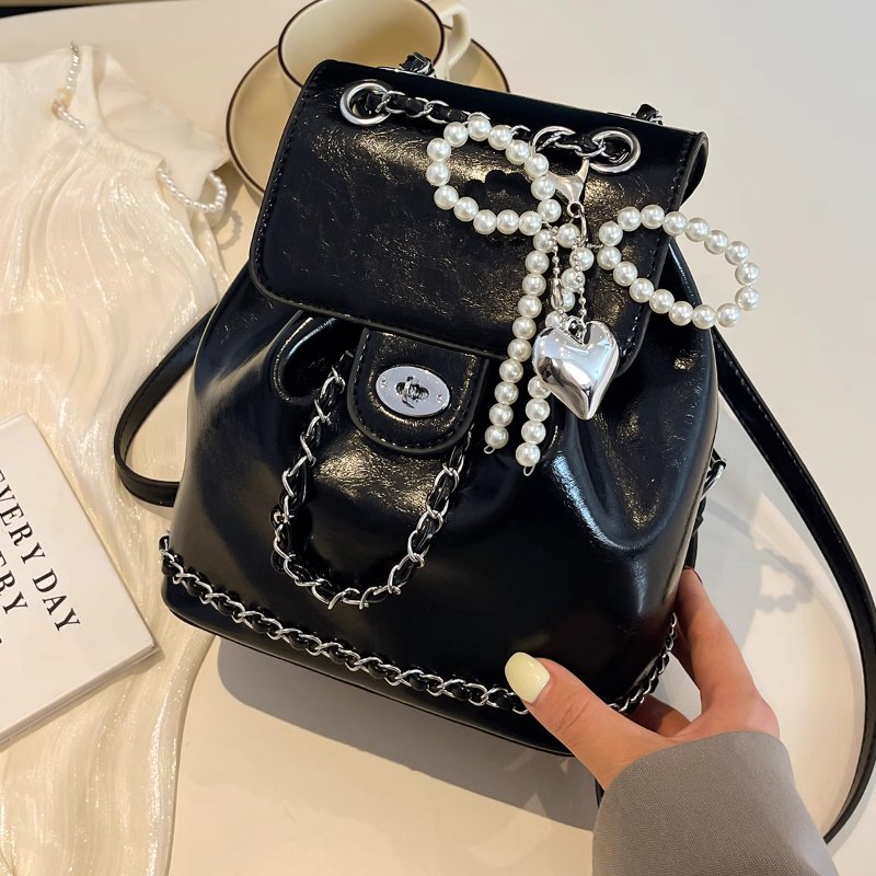Casual super popular niche women's backpack 2024 new trendy versatile chain backpack exquisite mini small bookbag