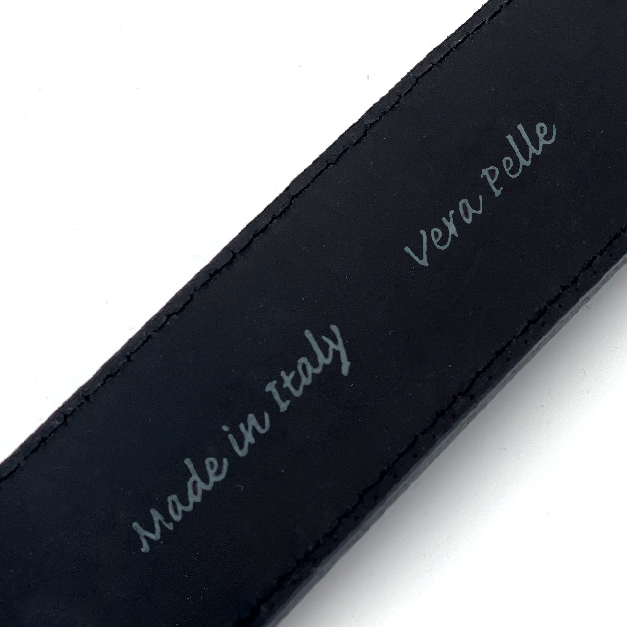 Premium quality Genuine Leather Fashion Woman Belt Made in Italy with lt gold chain rounded buckle