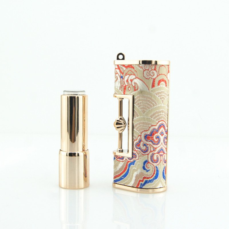 China Concentric Lock luxury press lipstick tube Empty lip balm tube leather lipstick container refill cosmetic packaging