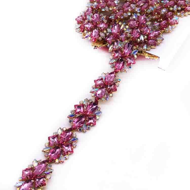 Wholesale Crystal Rhinestone Chain Trimming on roll Bridal Sash Rhinestone Trimmings for Wedding Belt Garment Accessories