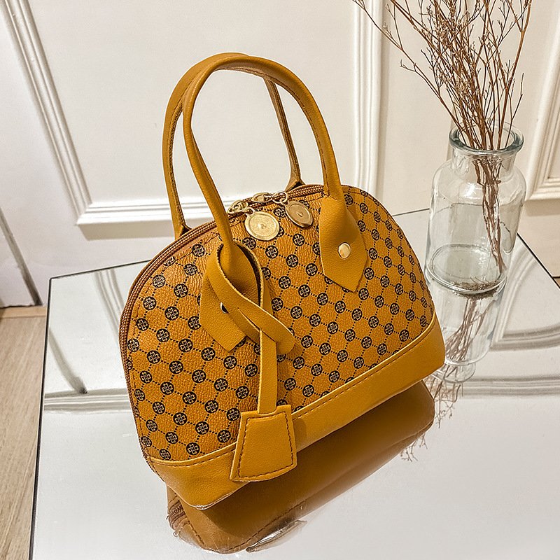 New Women Designer Mini Cute Print Ladies Pu Leather Shell Shape Hand Bag Purse Messenger Crossbody Shoulder Phone Bag