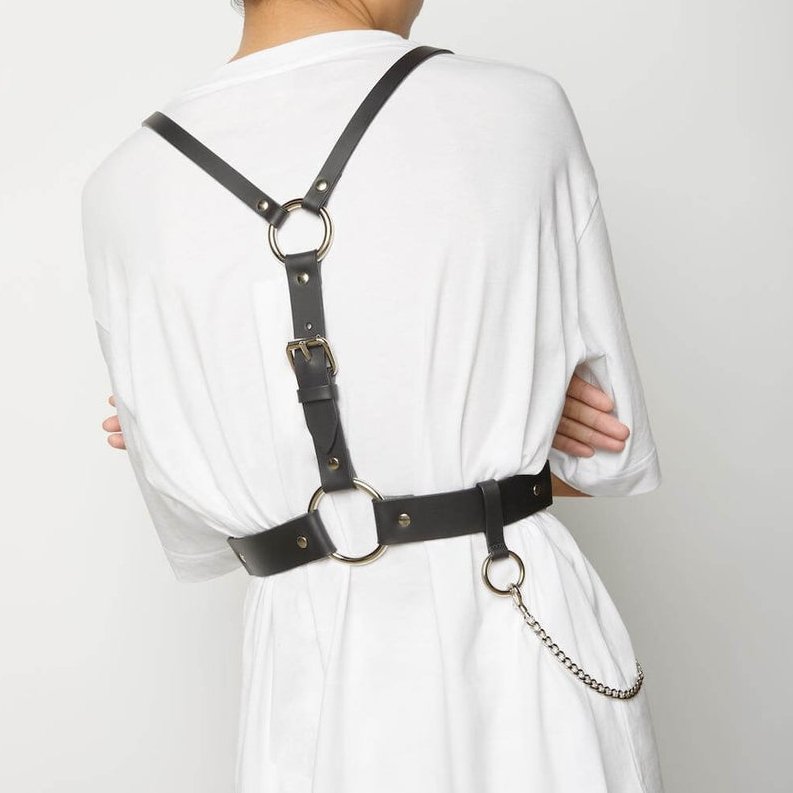 Women Goth Leather Body Harness Chain Belt Top Chest Waist Belt Punk Caged Waist Belt with O Ring for Wholesale