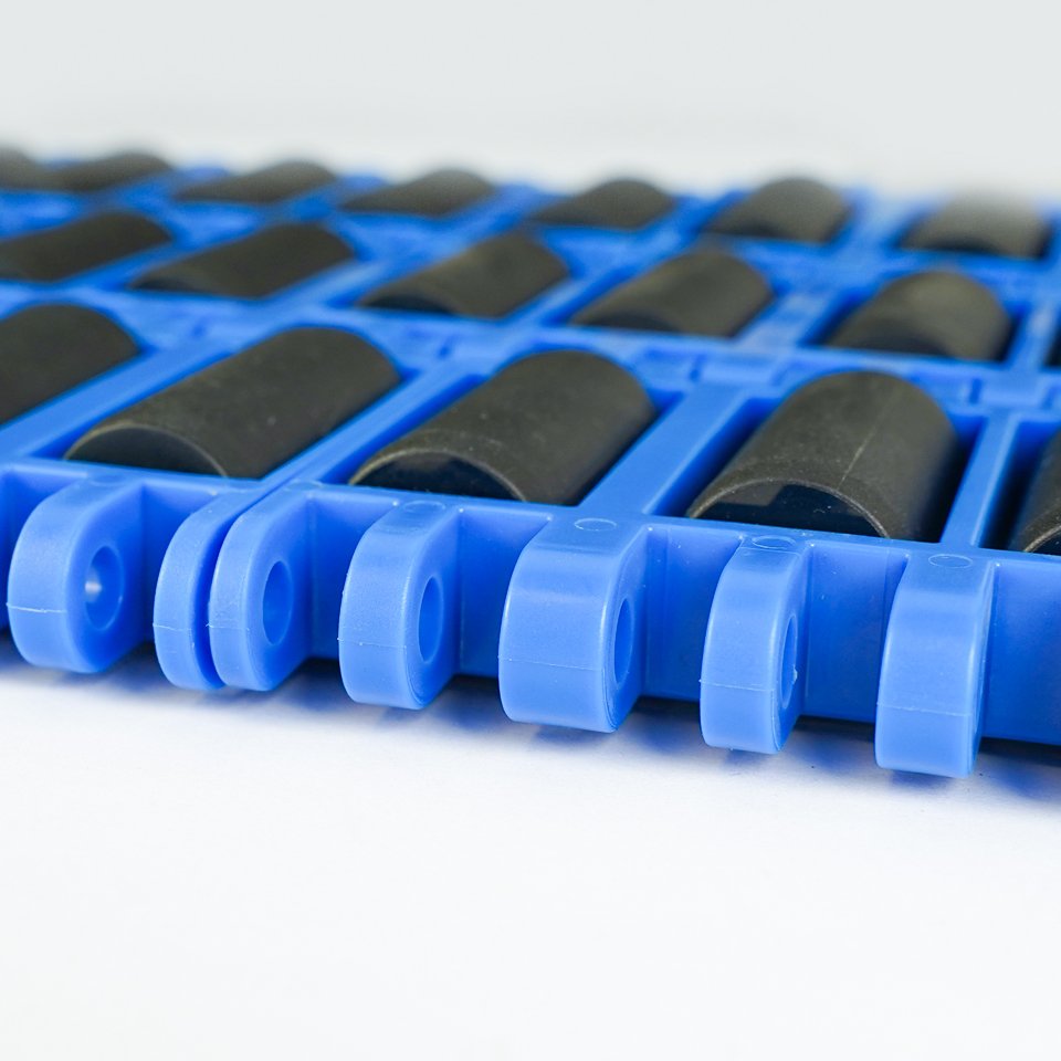 YONGLI Chain Plate Conveyor Belt Blue White Customized Plastic Modules Belt Sprocket Wheel For Corrugated Paper Industry