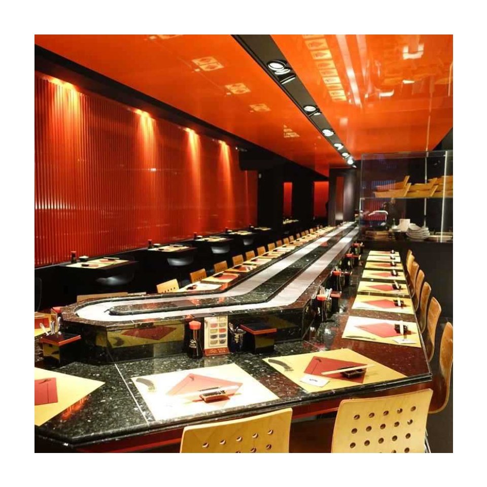 Factory selling Hot Pot Restaurant Conveyor Belt Combined with Sushi Train Conveyor System and Belt Conveyor Sushi