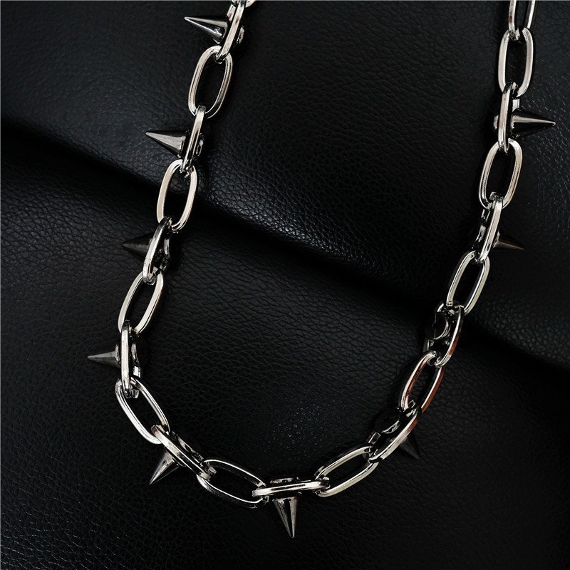 Wholesale Fashion New Design Heavy Metal Spiked Rivet Waist Chain Metal Pants Chains Personality Trouser Chains (TC102)