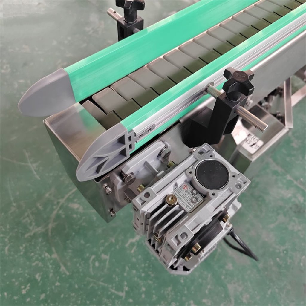 90 Degree Turning Conveyor Turn Corner Curved Camber Conveying Belt Machine For Production Line
