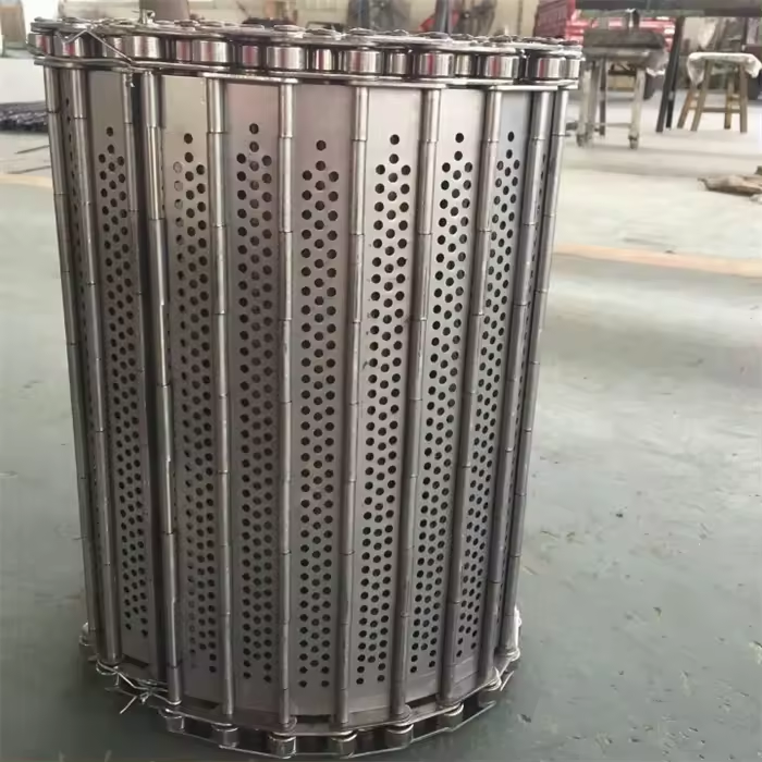 Factory Price Customized High-Temperature Resistant Perforated Chain Plate Belt Assembly Line