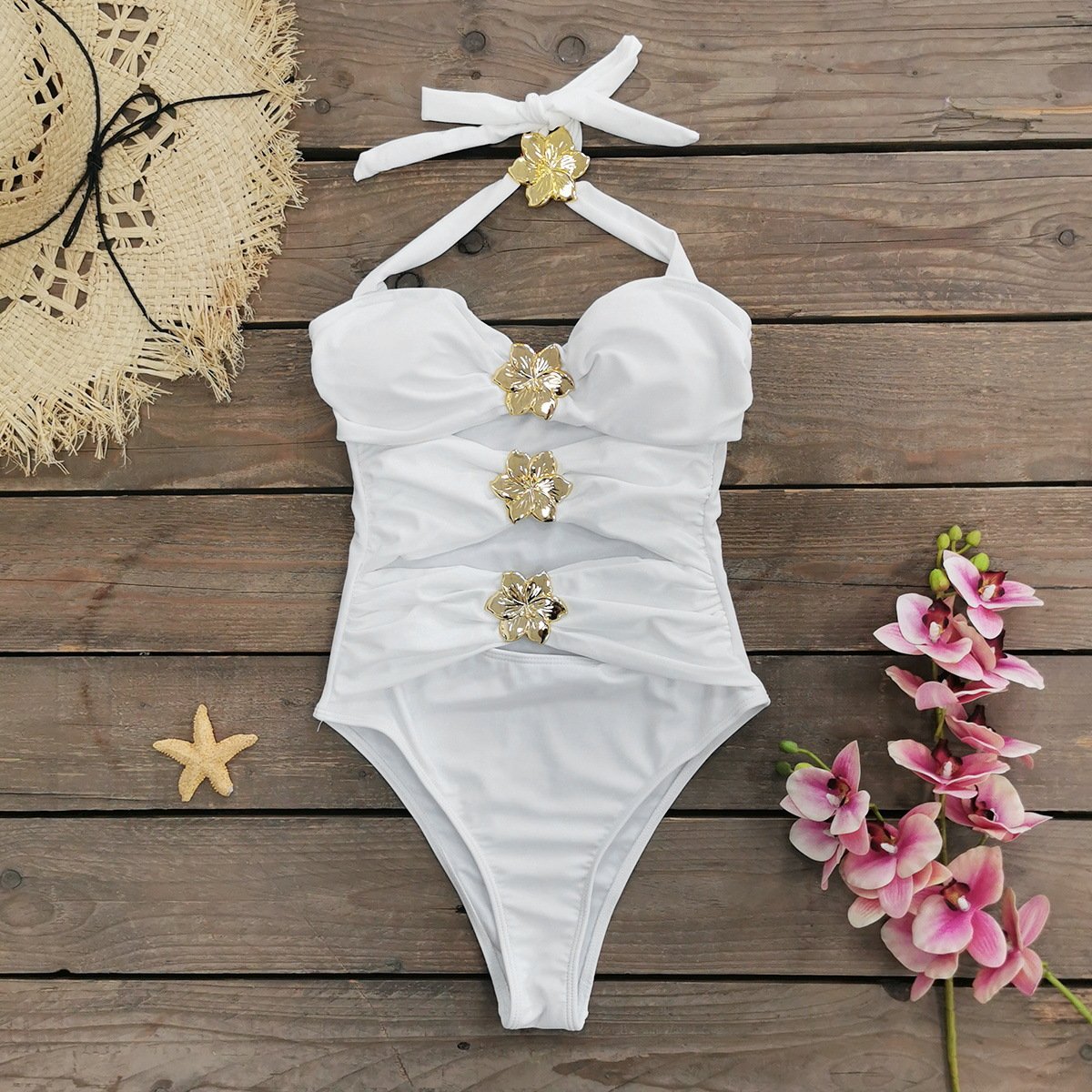 STOCK 4Colors Halter Neck Designer Women Two Pieces Swimwear Cut Out Bodysuit Beach Skirt Luxury Swimsuit